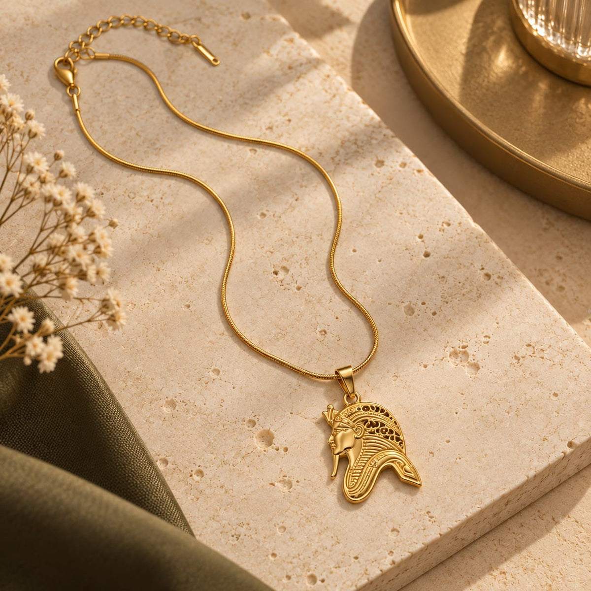 King Necklace