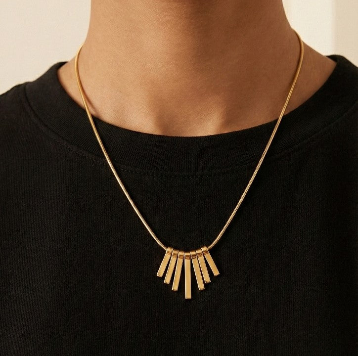 Arrows Necklace