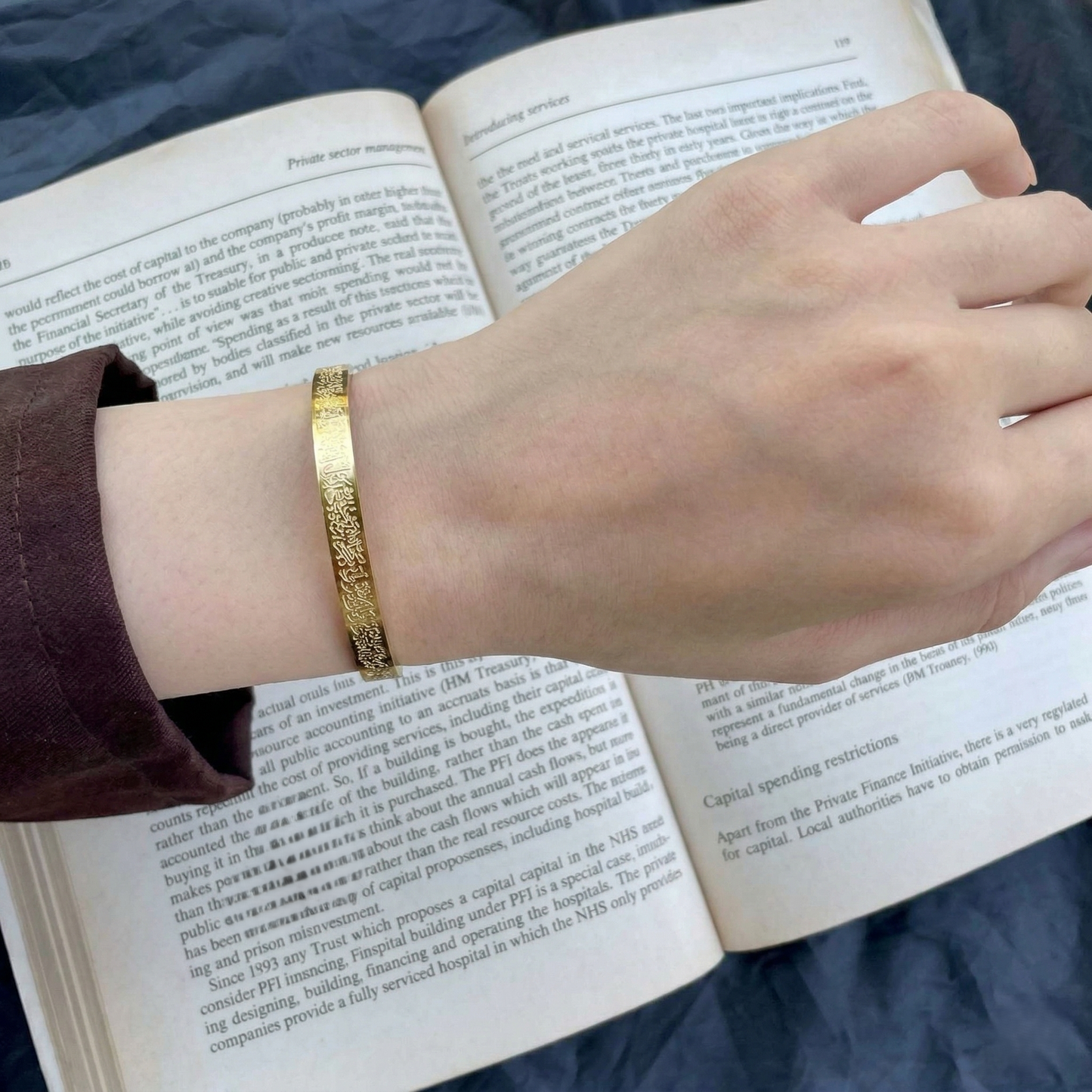 Gold Ayat Al Kursi Bangle