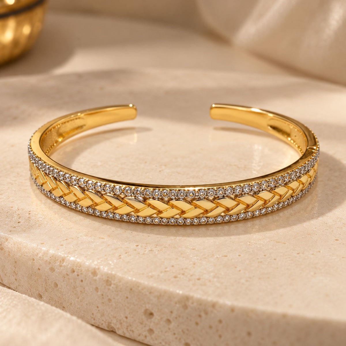 Braided Strass Bangle