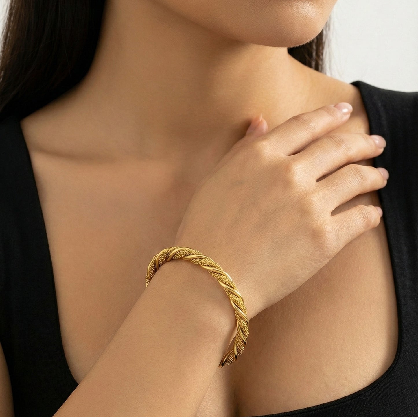 Classic Vintage Bangle