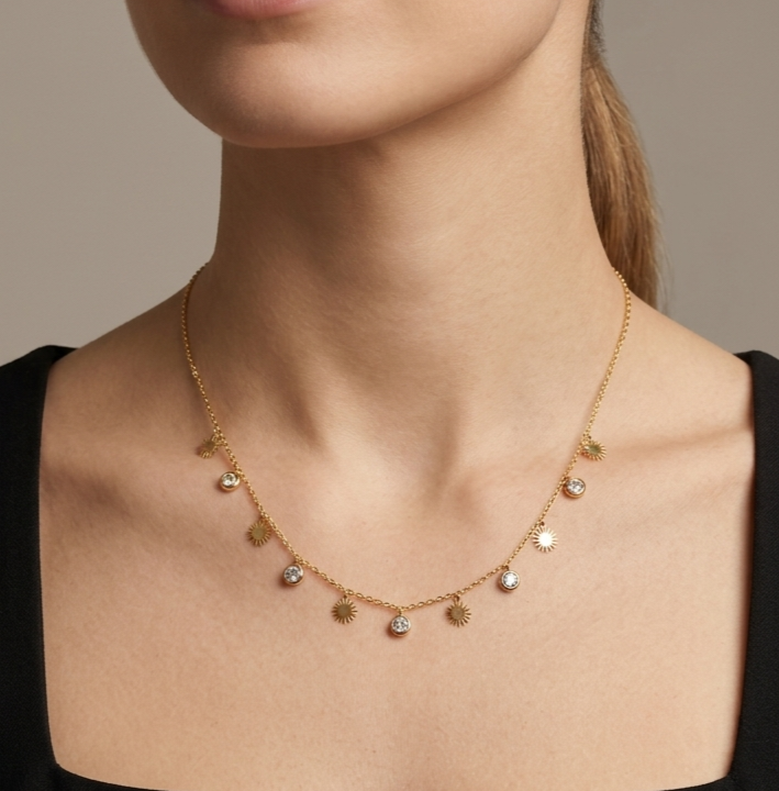 Sun And Strass Necklace