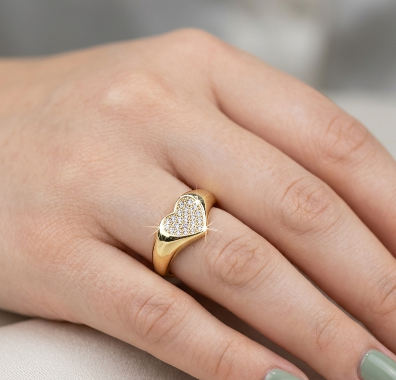 Gold Heart Strass Ring