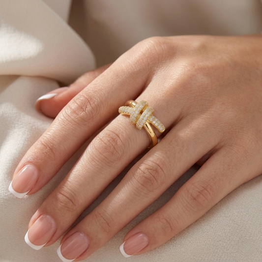 Knot Strass Ring