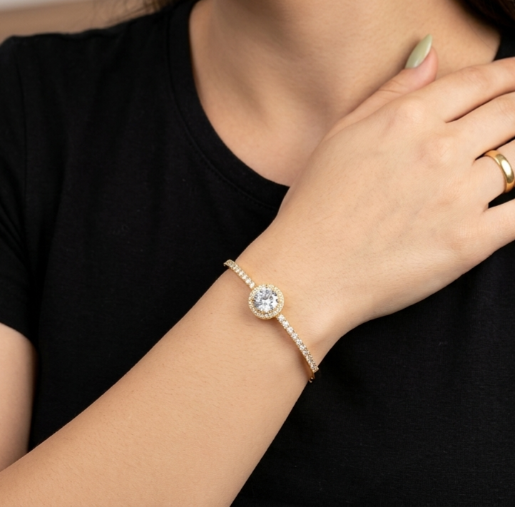 Middle Stone Bangle