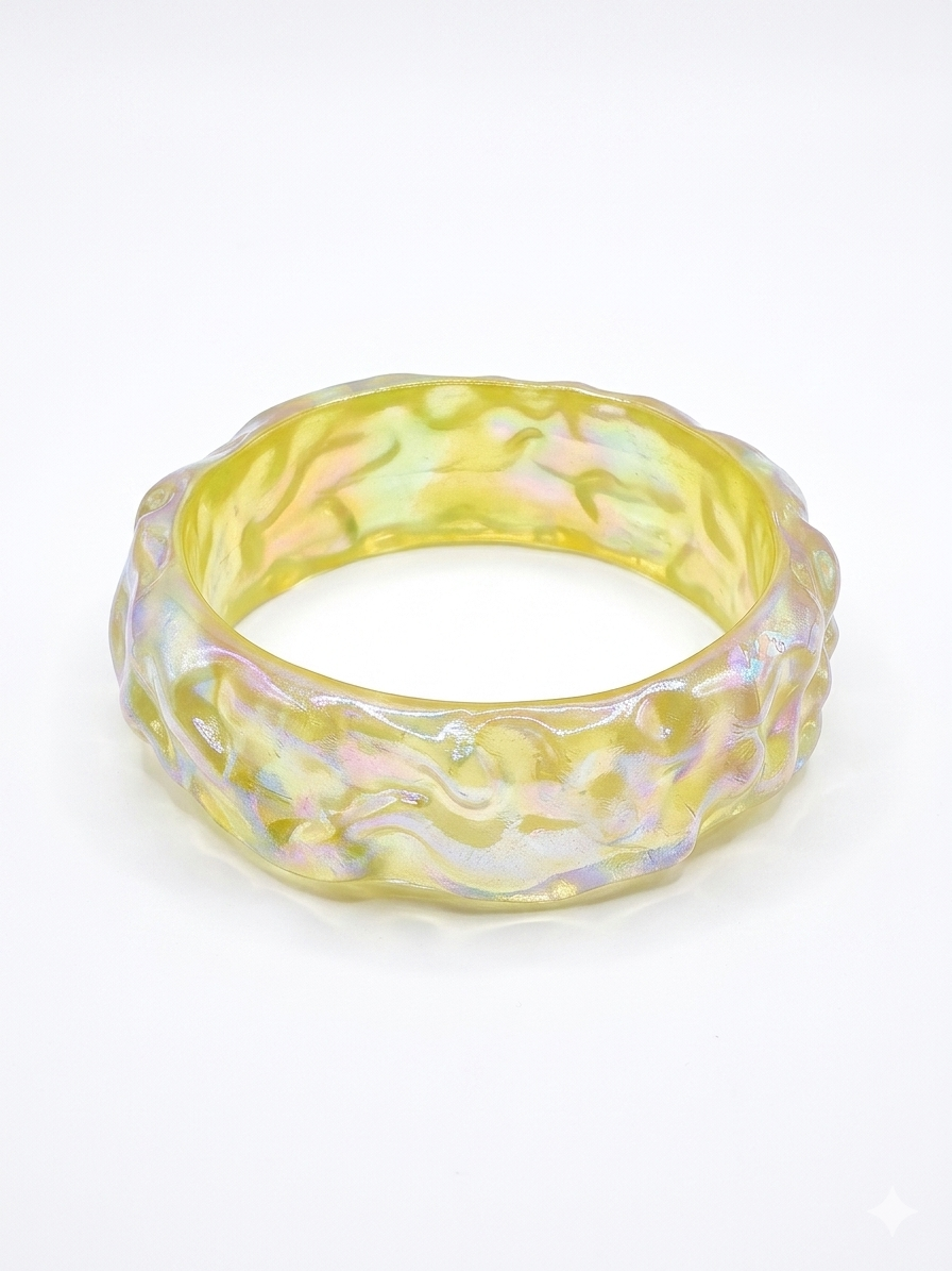 Shimmering Bangle