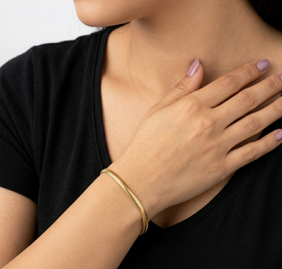 Puffed Snake Back Bracelet