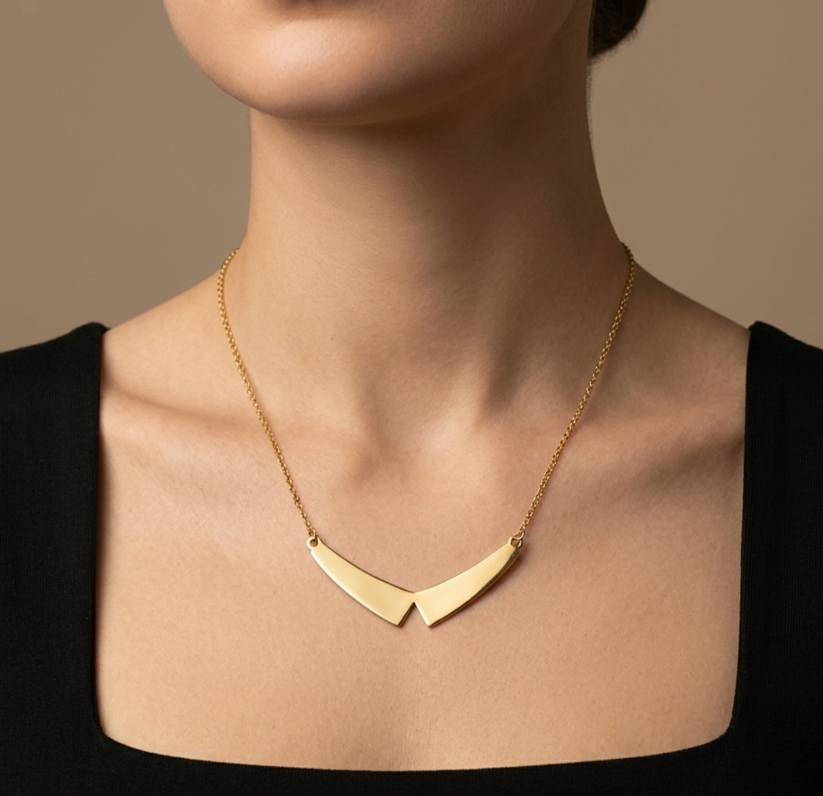 Tie Necklace