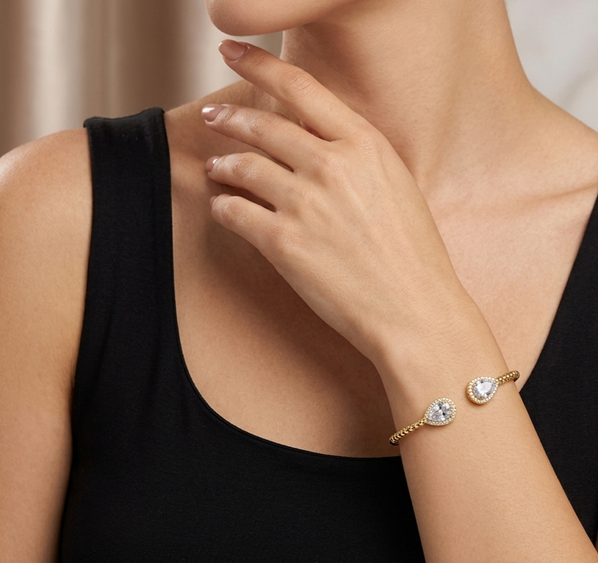 Drop Diamond Bangle