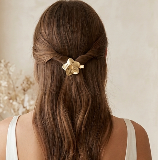 Wavy Star Hair Clip